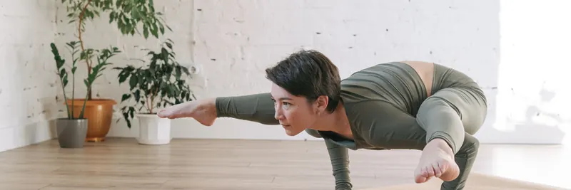 Yoga Class by Line, Online