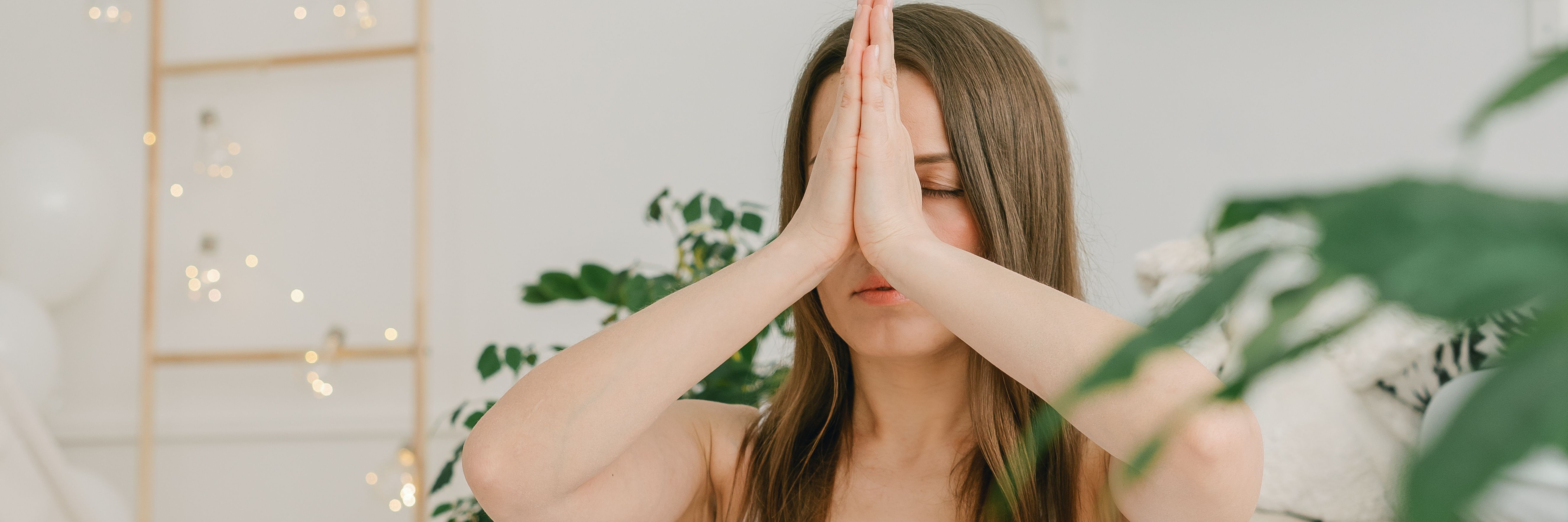 Aula de Yoga com Lina, Online