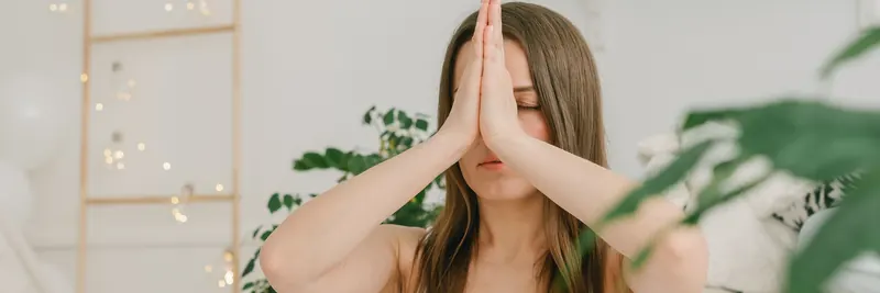 Aula de Yoga com Lina, Online
