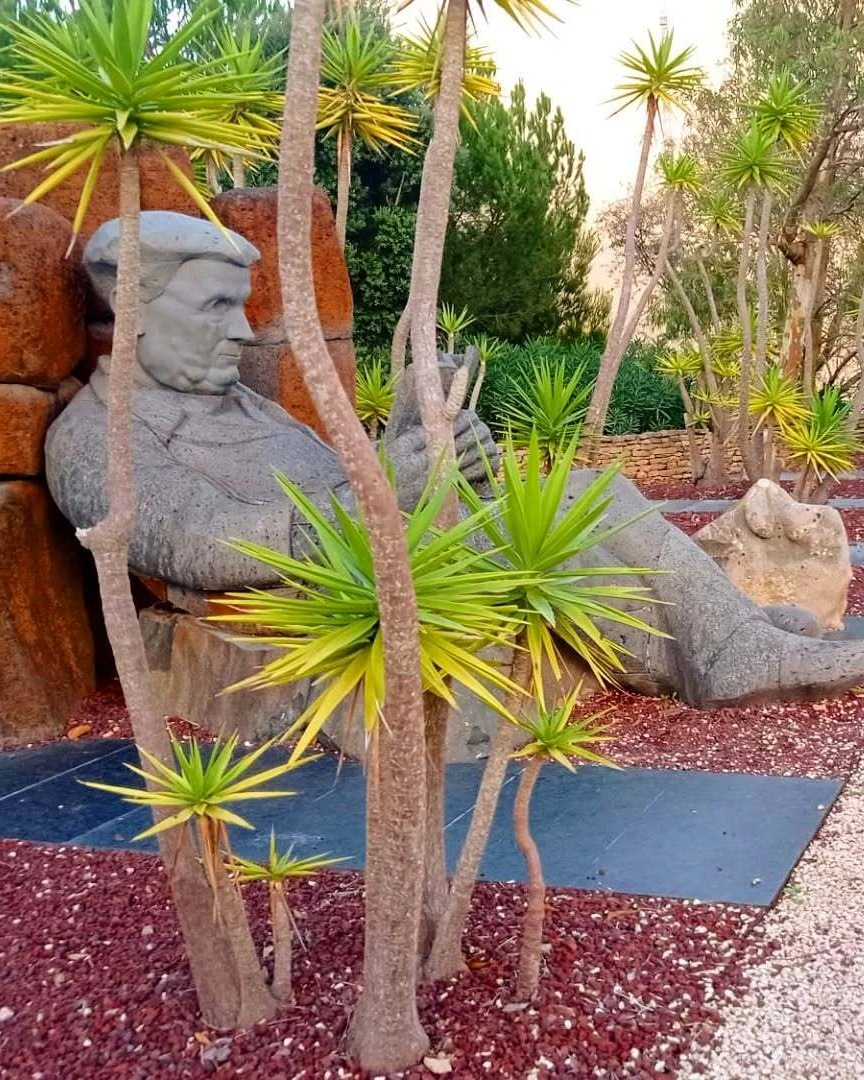 Parque dos Poetas, Mindfulness Meditation, Oeiras, Portugal